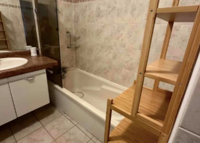 Bright Seafront Apartment