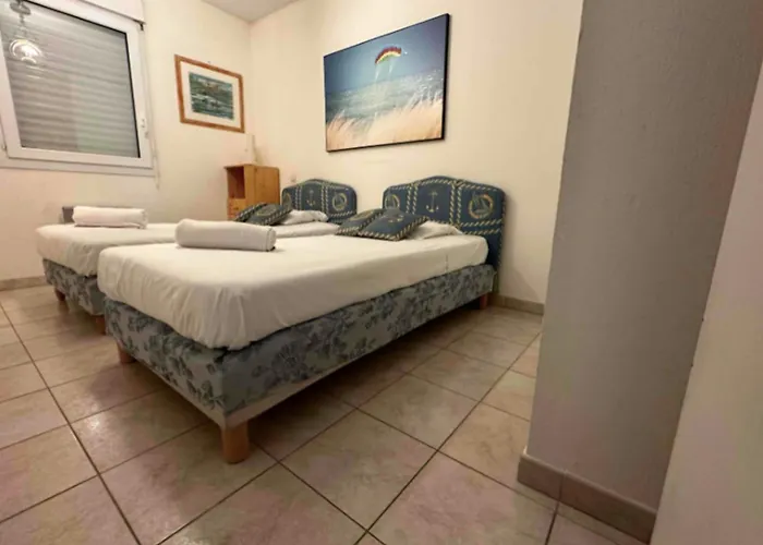 Bright Seafront Apartment